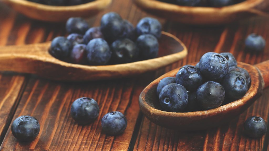 8 surprising benefits of blueberries