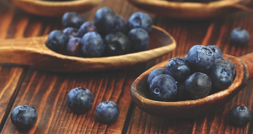 8 surprising benefits of blueberries