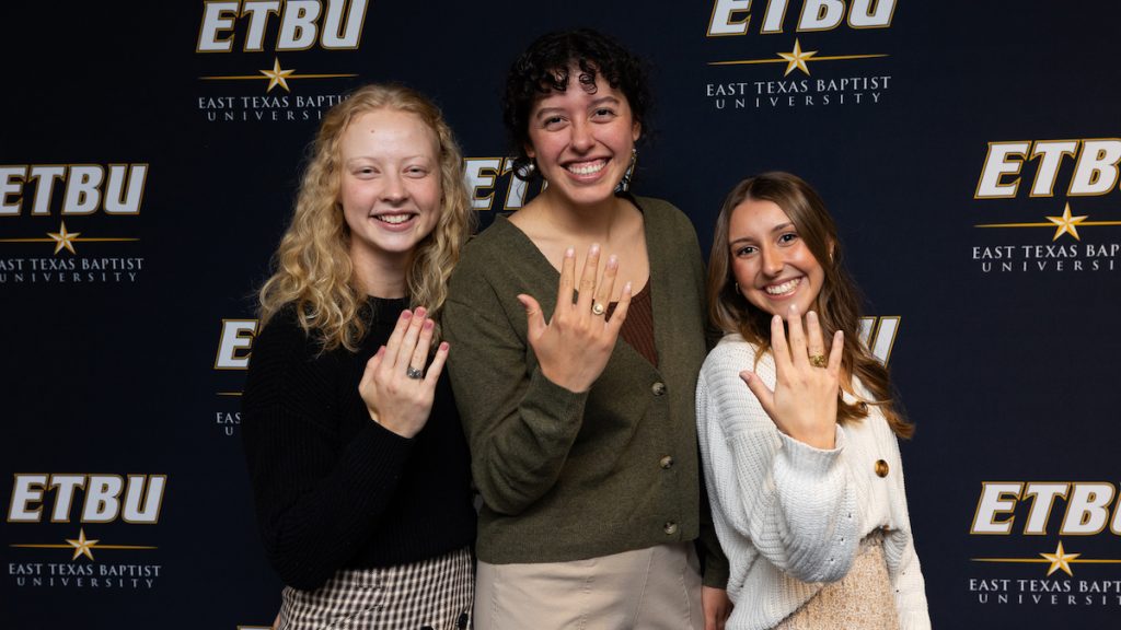 ETBU holds Ring Blessing